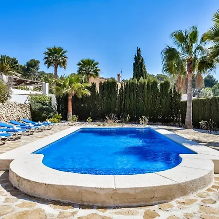 Guzman - Flores Villa
