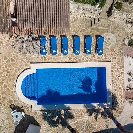 Villa Guzman - Flores *
