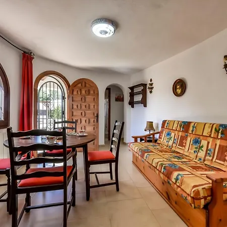 Villa Guzman - Flores